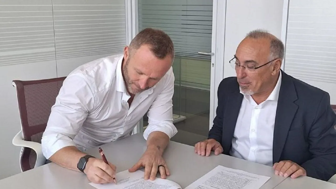 Massimo Calvelli dan Cocirio Perbarui Kerja Sama Milan dengan AIMC