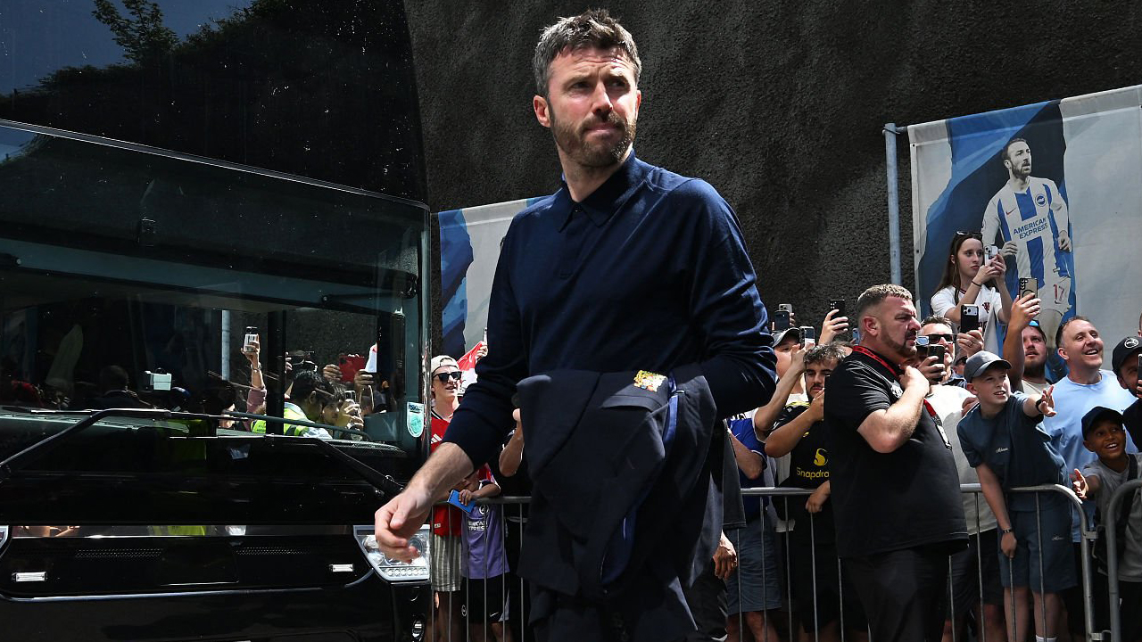 Michael Carrick Optimis MU Siap Tantang Tim-Tim Terbaik Musim Depan