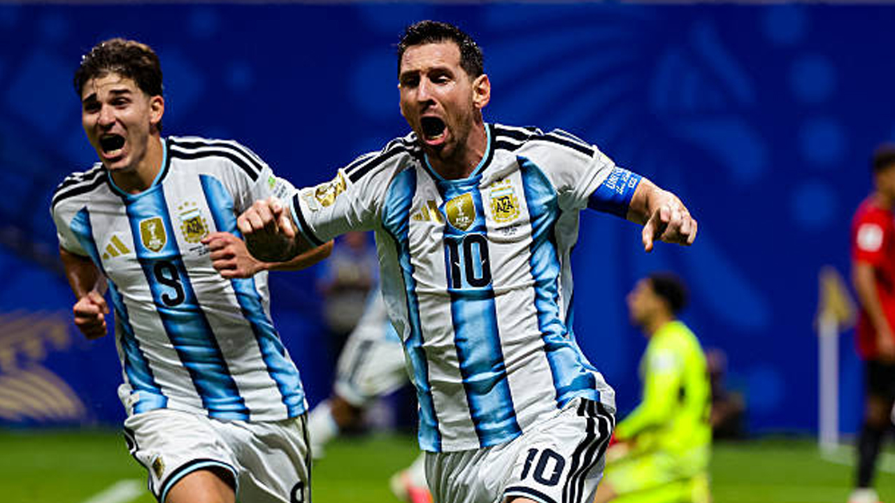 Puji Peran Lionel Messi, Paul Robinson Sanjung Comeback Argentina