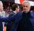 Bukan Gelandang, Target Utama Jose Mourinho adalah Bek Tengah
