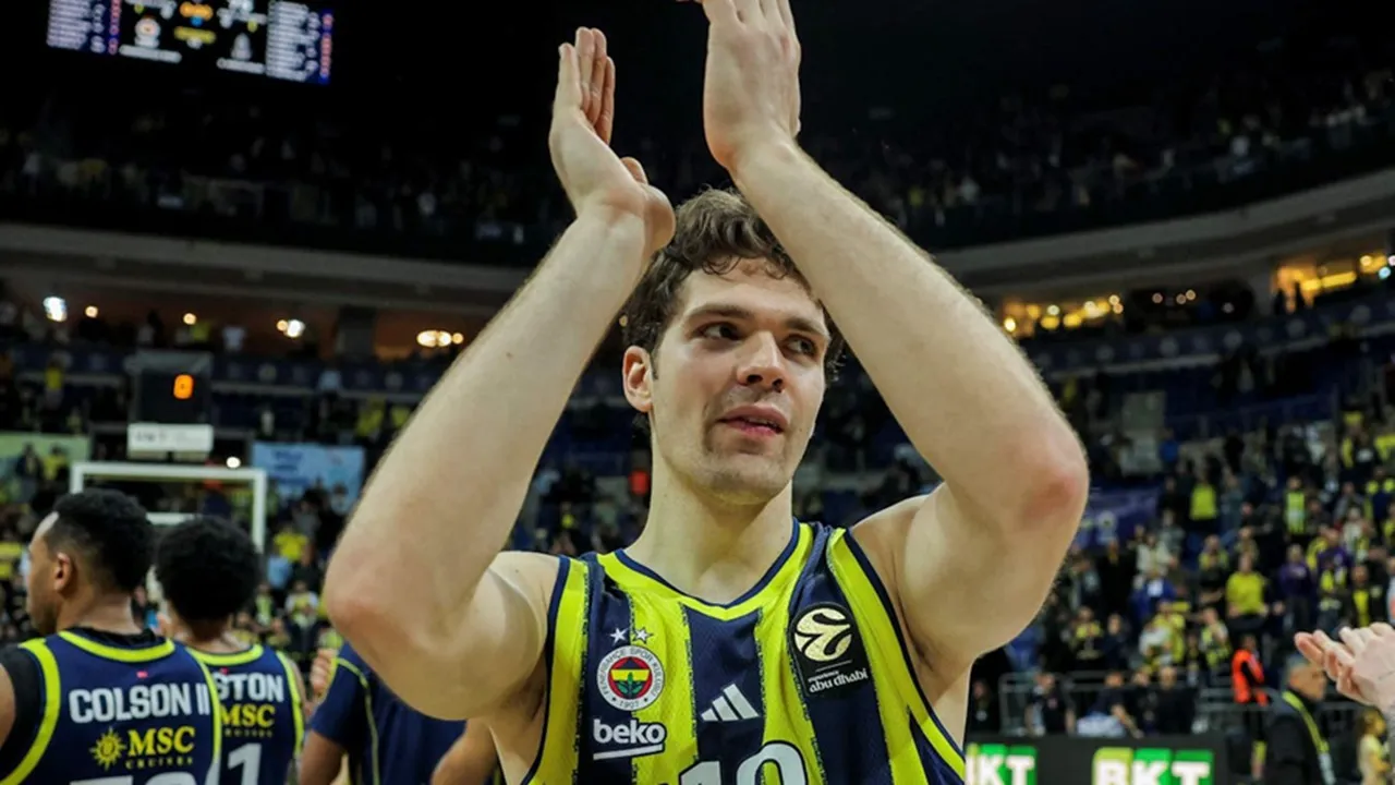 Fenerbahce Beko Resmi Melepas Tarik Biberovic