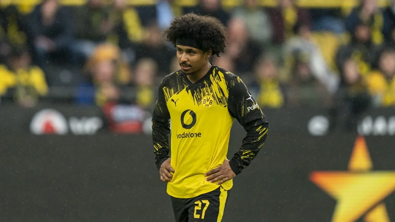 Hansi Flick Pernah Lontarkan Pujian ke Karim Adeyemi