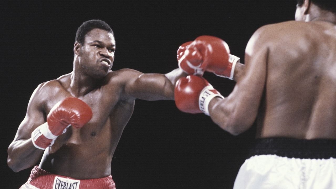 Larry Holmes: Saya Lebih Hebat dari Muhammad Ali!