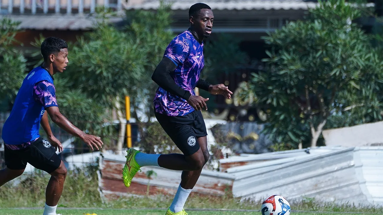 Pemain asing Arema FC, Matheus Blade mulai gabung latihan