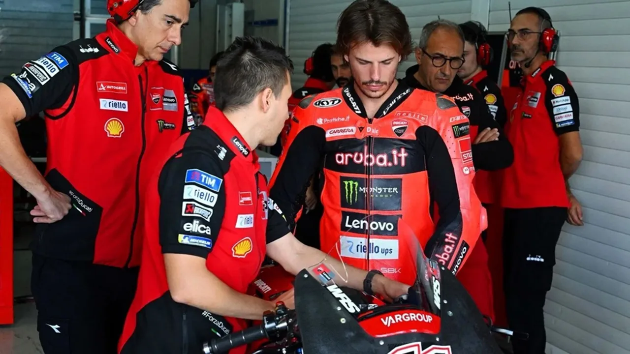 Nicolo Bulega Dikabarkan Akan Akhiri Kebersamaan dengan Aruba.It Racing