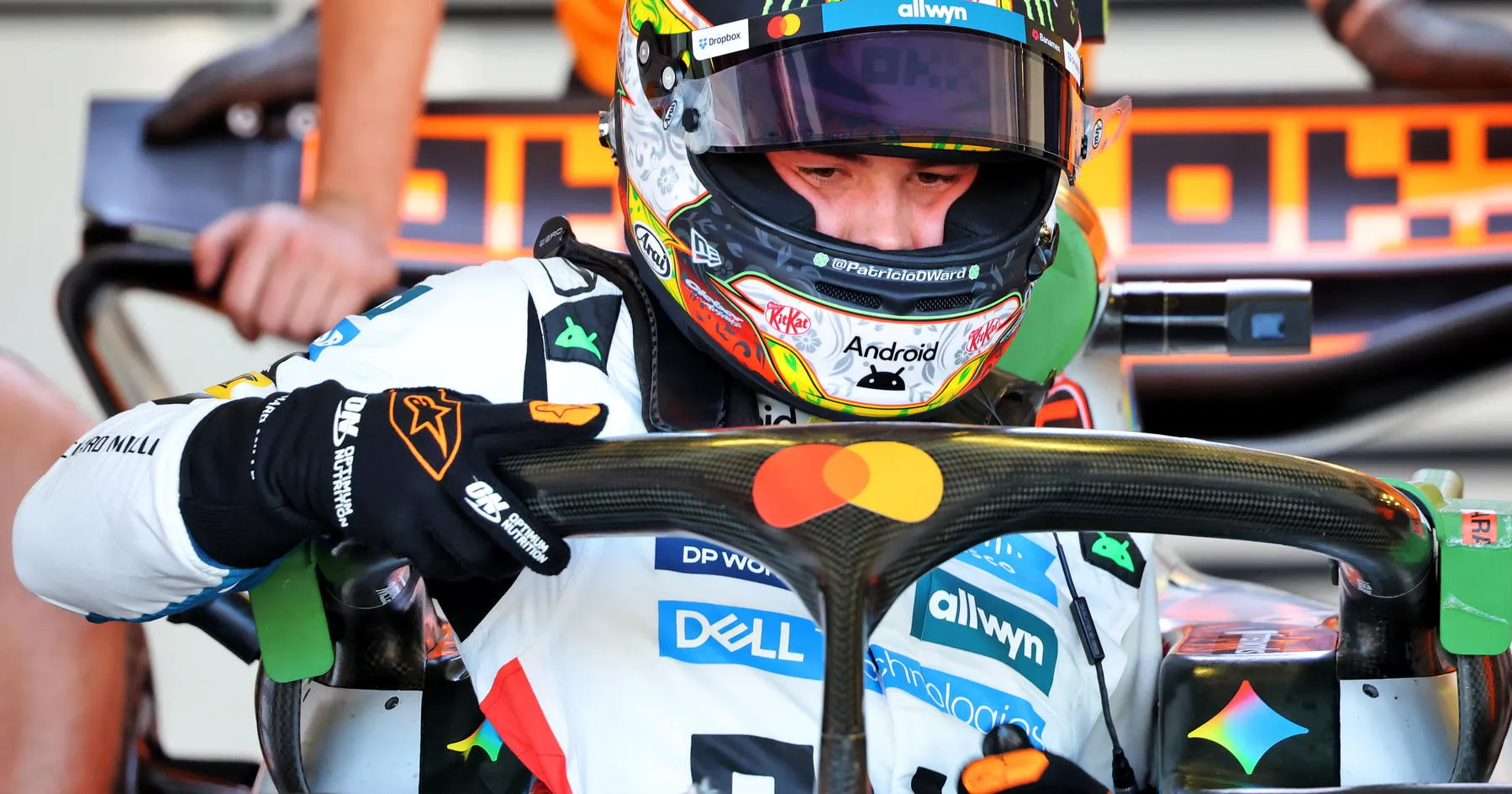 Pato O’Ward Minta McLaren Lepaskan Tugas F1 - sumber: (racingnews365)