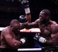 Tony Bellew Akui Geram Lihat Penampilan Derek Chisora Saat Lawan Wilder