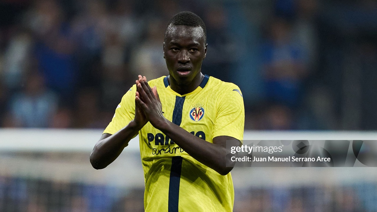 Aston Villa Pertimbangkan Transfer Pape Gueye usai Amadou Onana Cedera
