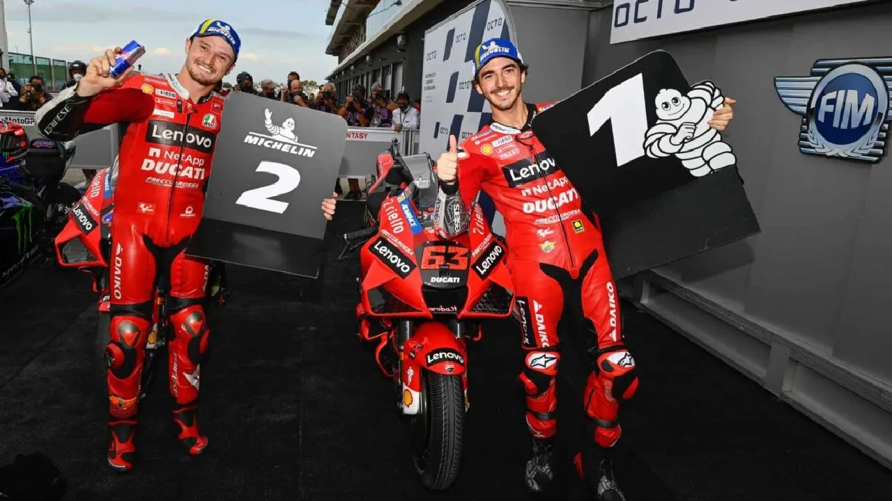 Jack Miller dan Francesco Bagnaia saat masih jadi rekan setim di MotoGP 2022