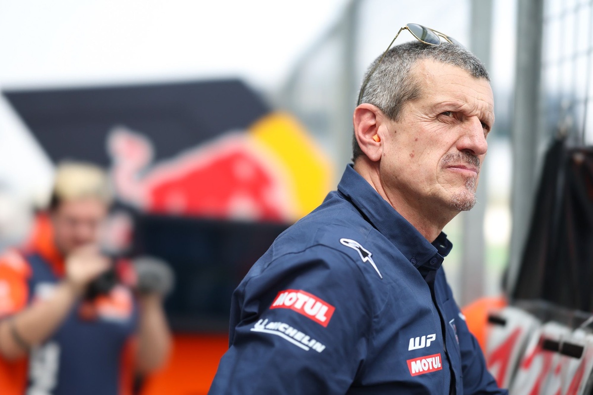 Guenther Steiner Tak Terlibat Konflik Kontrak Vinales-KTM