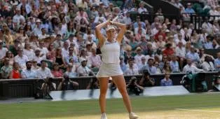 Hasil Wimbledon: Linda Noskova Tembus Final Pertama Tanpa Drama