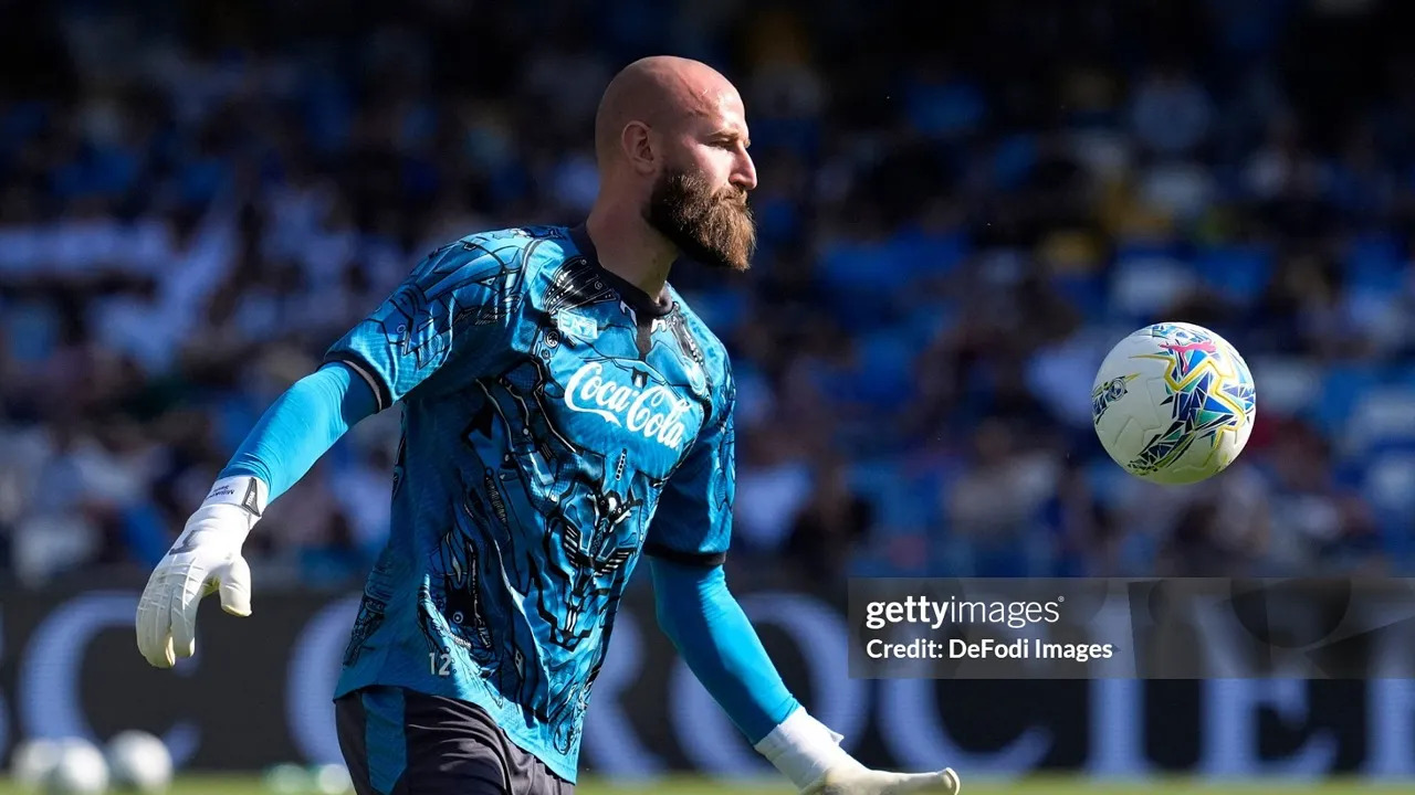 Hull City Belum Menyerah, Napoli Masih Tahan Vanja Milinkovic-Savic