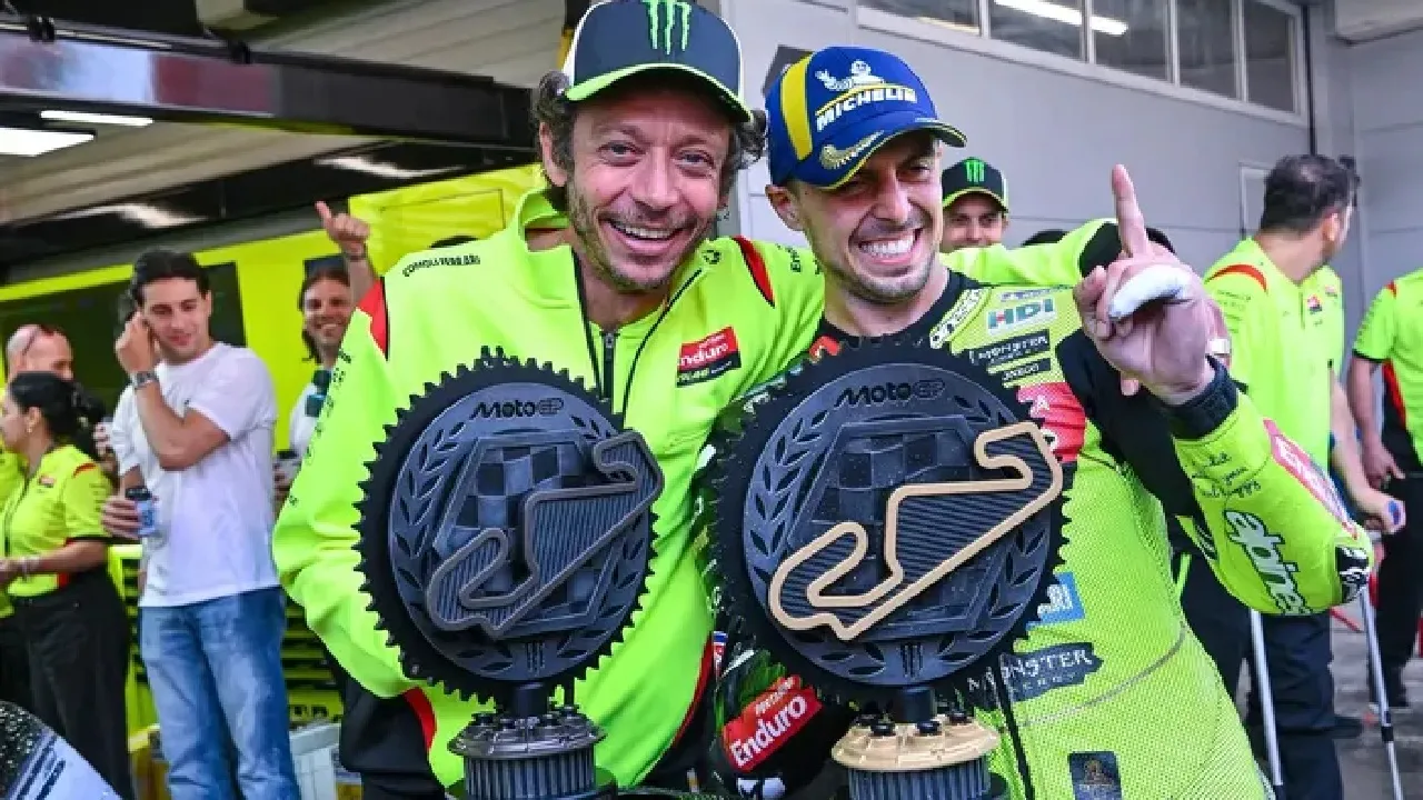 Valentino Rossi dan Fabio Di Giannantonio