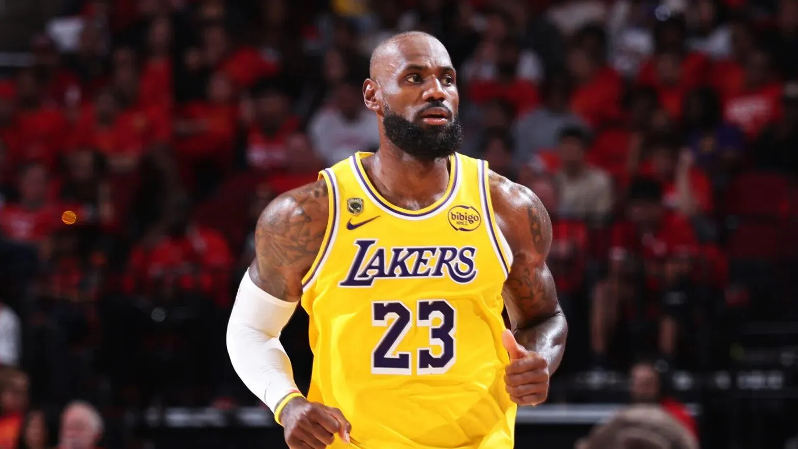 Strategi Tim NBA: Pesan Suara untuk LeBron James - sumber: (mainbasket)