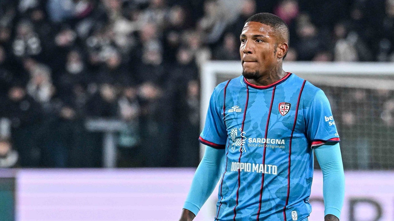 Belum Berhenti Belanja, Bologna Bidik Michael Folorunsho dari Napoli
