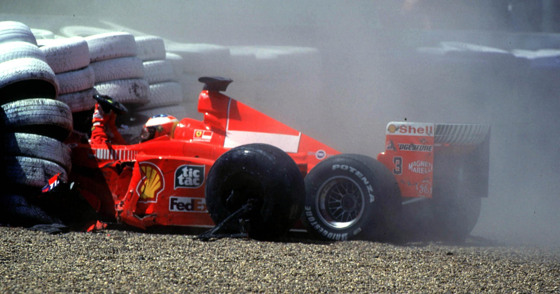 Ferrari Gagal, Schumacher Alami Patah Kaki di Silverstone