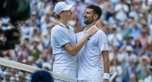 Jannik Sinner Kagumi Level Permainan Memukau Novak Djokovic