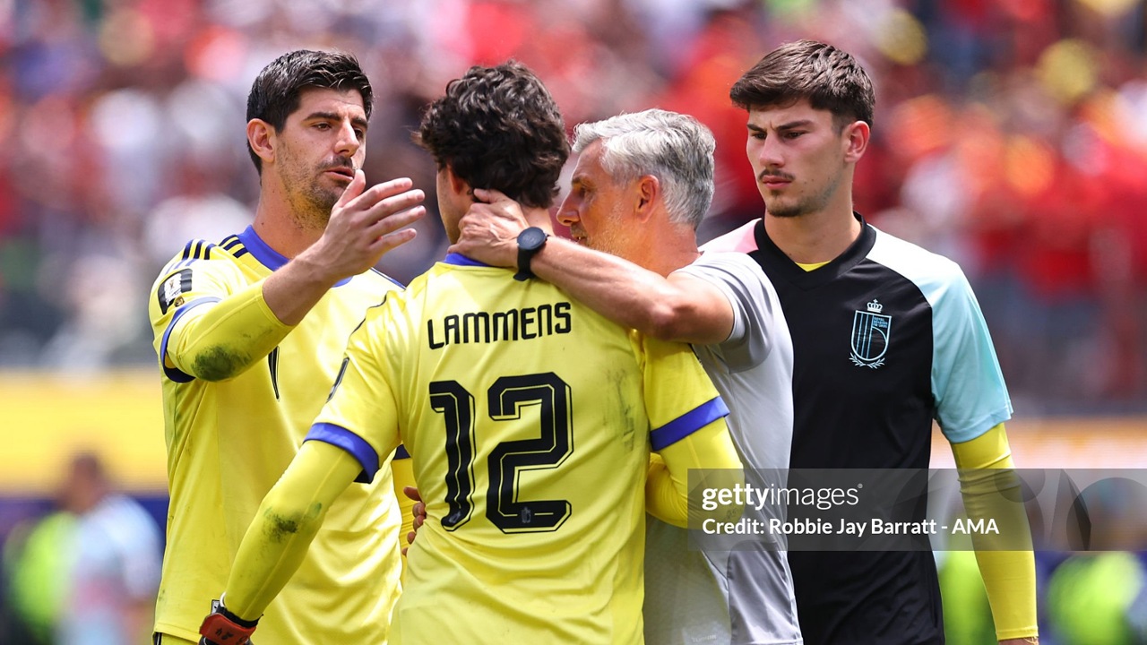 Thibaut Courtois Bela Senne Lammens Usai Blunder Fatal Singkirkan Belgia