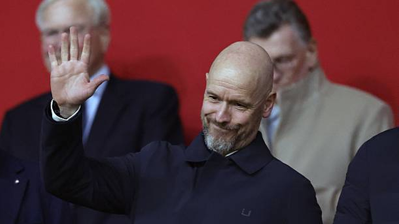 Tolak Peluang Latih Belanda, Erik ten Hag Pastikan Bertahan di FC Twente
