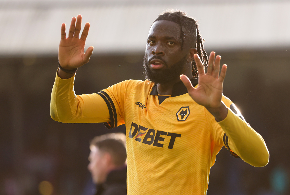 Wolves Tolak Tawaran Fiorentina untuk Striker Nigeria Arokodare