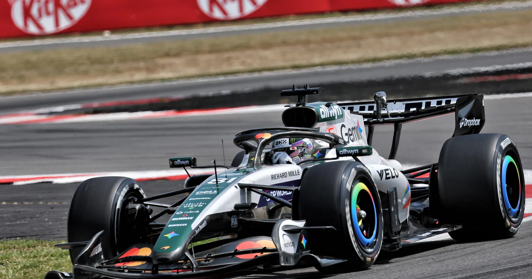 Zak Brown Nyatakan Sikap McLaren, Toto Wolff Bahas Mercedes - sumber: (racingnews365)
