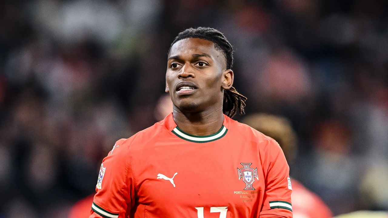 AC Milan Sudah Tawarkan Rafael Leao ke Tottenham, Tapi Belum Tertarik