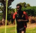 Barcelona Akhirnya Sepakat dengan Brugge Tebus Jesse Bisiwu