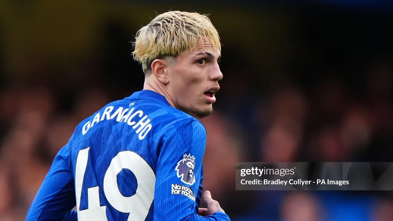 Chelsea Patok Harga Berbeda untuk Alejandro Garnacho