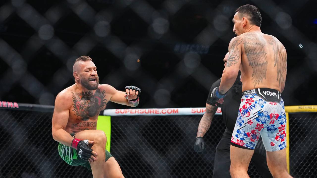 Conor McGregor Alami Cedera Kaki Saat Hadapi Max Holloway di UFC 329