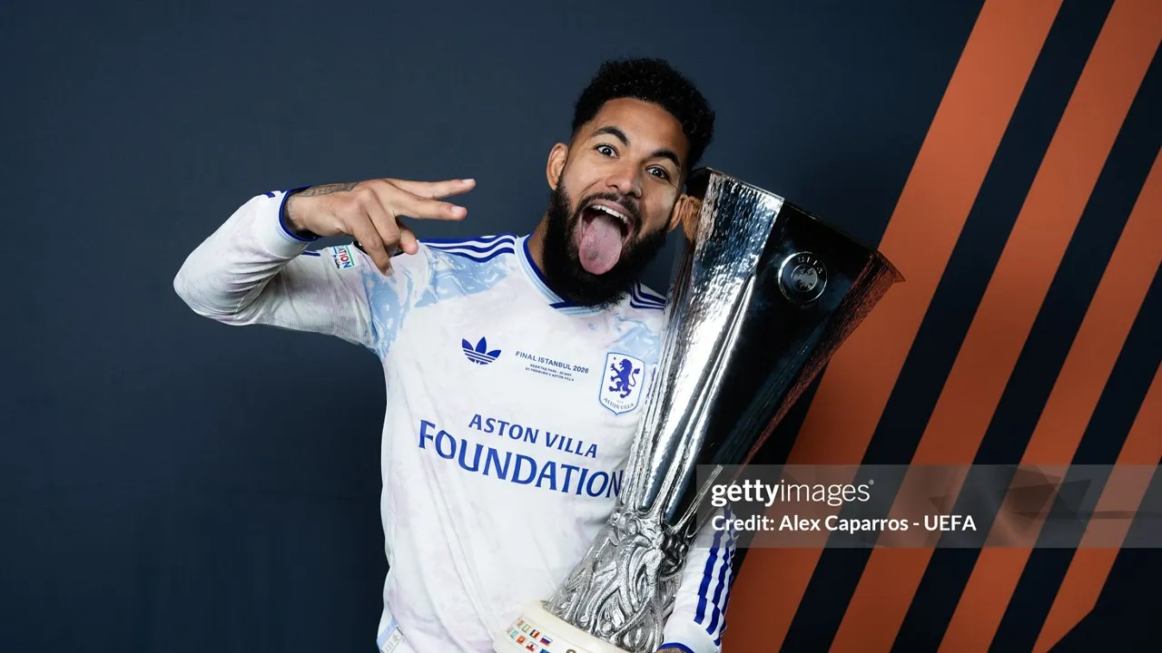Everton Kembali Bidik Douglas Luiz, Juventus Belum Ambil Keputusan