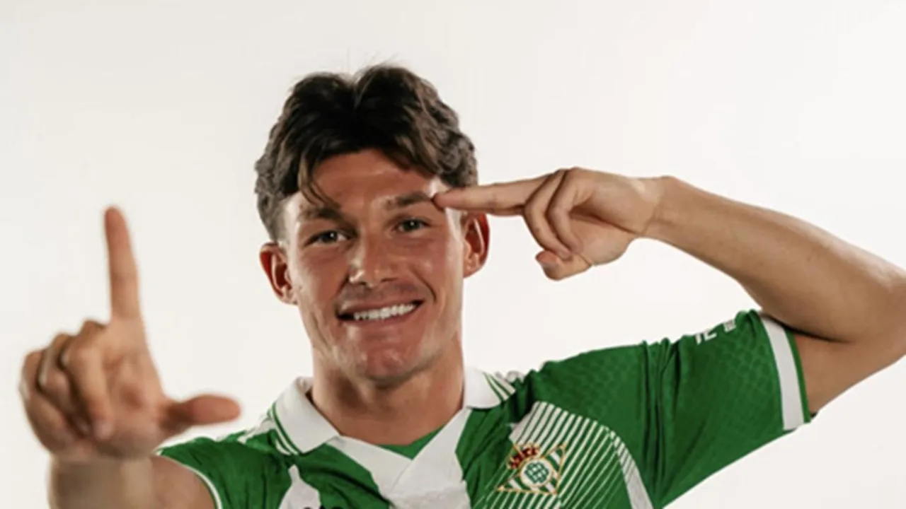 Fran García Beberkan Alasan Memilih Real Betis