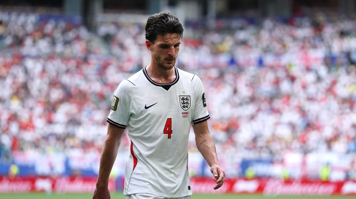 Kekhawatiran Cedera Declan Rice di Arsenal Mereda - sumber: (footballlondon)