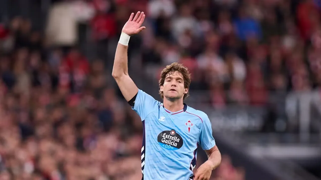 Marcos Alonso Ungkap Alasan Bertahan dengan Celta Vigo