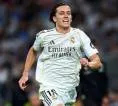 Xabi Alonso Minta Chelsea Prioritaskan Transfer Alvaro Carreras