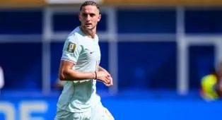 Agen Adrien Rabiot Tawarkan Sang Gelandang ke Real Madrid