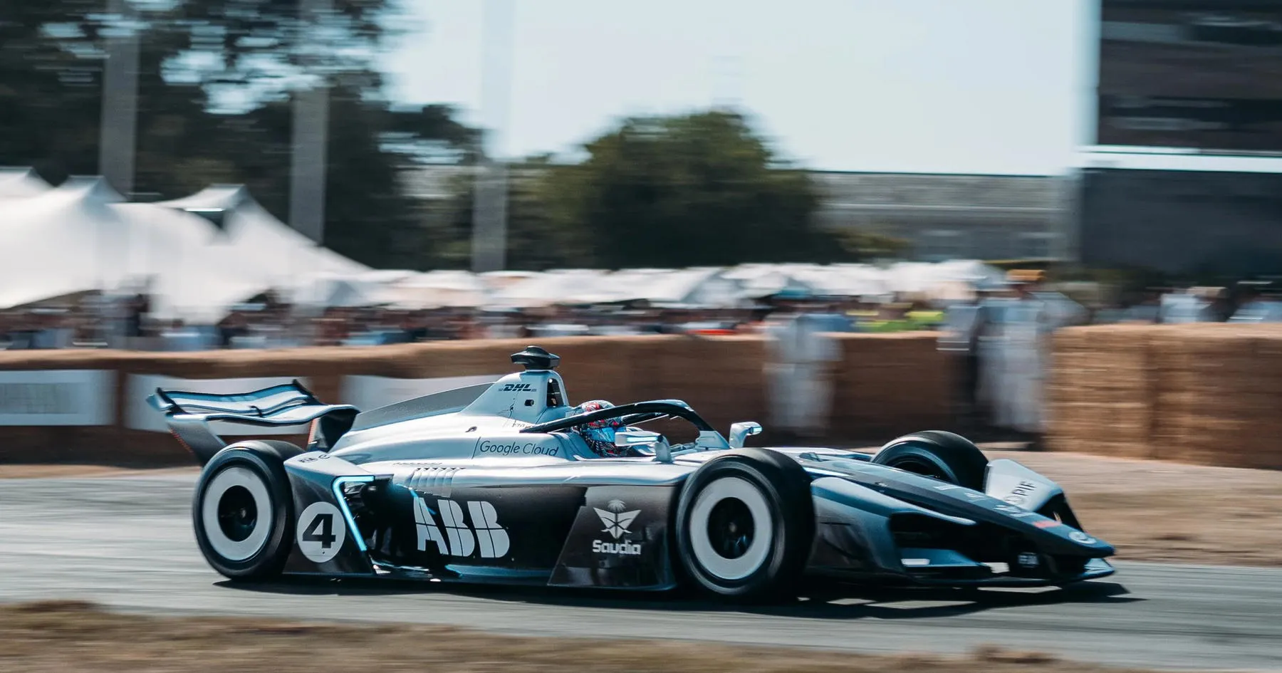 Dan Ticktum Hampir Pecahkan Rekor F1 di Formula E Gen4 - sumber: (racingnews365)