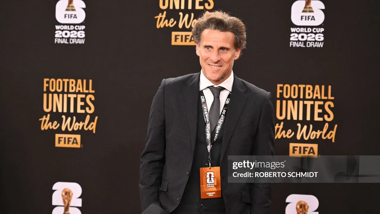 Diego Forlan Ditunjuk Latih Uruguay usai Marcelo Bielsa Mundur