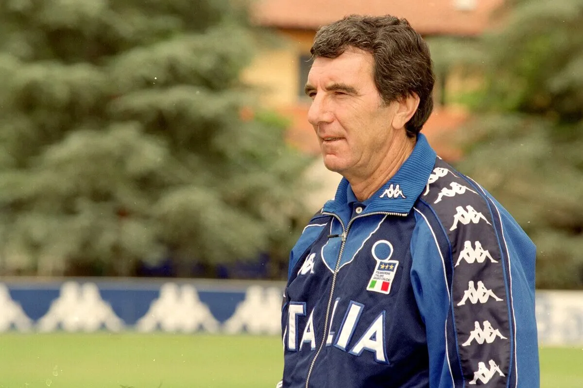 Dino Zoff: Paolo Maldini Perlu Kebebasan Jalankan Visinya di Timnas Italia - sumber: (footballitalia)