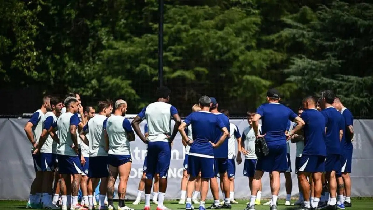 Hari Pertama Inter Milan: Nasib Stankovic vs Frattesi di Appiano Gentile