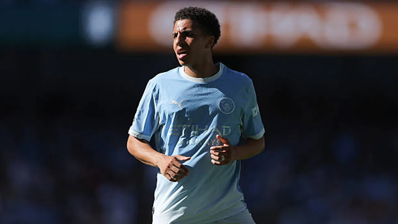Kisah Inspiratif Rico Lewis, Tuhan Mengubah Hidup Bintang Manchester City