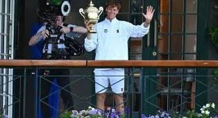 Korbankan Semua Hal, Kemenangan Wimbledon Sangat Berarti Bagi Jannik Sinner