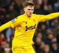 Leeds dan Ipswich Sikut-Sikutan Kejar Kayne van Oevelen