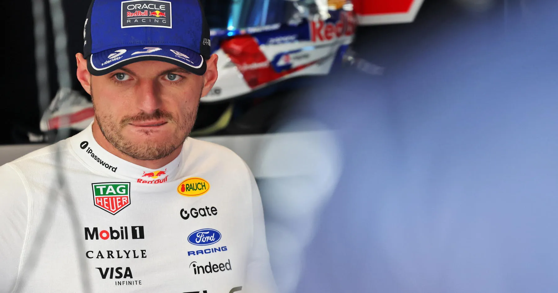 Max Verstappen Butuh Waktu untuk Menenangkan Diri - sumber: (racingnews365)