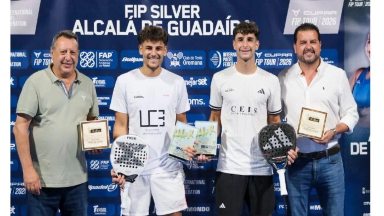 Pertandingan Spektakuler Final FIP Silver Padel Alcala De Guadaira Spanyol