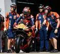 Vinales: Butuh Dukungan Tim, Hanya Dapat Kritik