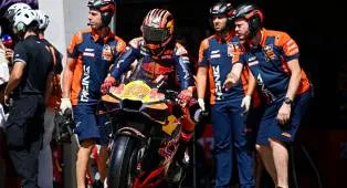 Vinales: Butuh Dukungan Tim, Hanya Dapat Kritik