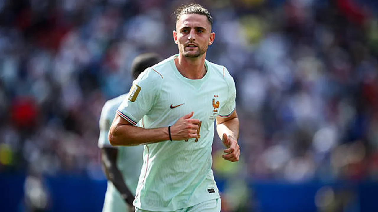 Adrien Rabiot Tegaskan Prancis Tak Hanya Fokus Hentikan Lamine Yamal