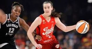 Caitlin Clark Kembali Bermain, Indiana Fever Gilas Las Vegas Aces