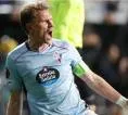 Celta Vigo Yakin Carl Starfelt Akan Bergabung dalam Kondisi Bugar