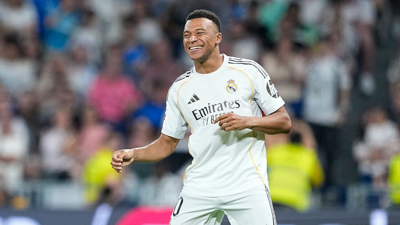 Claude Makelele Klaim Kylian Mbappe Layak Menangkan Ballon d'Or